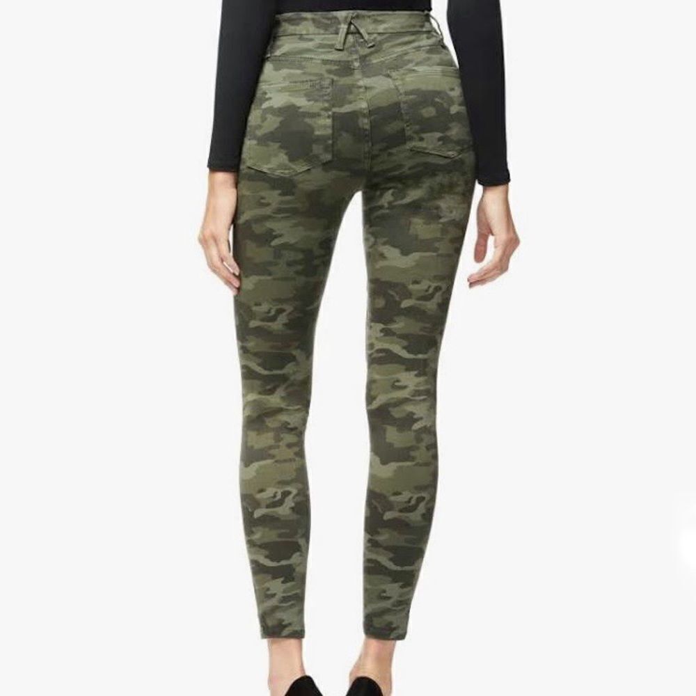 GOOD AMERICAN Good Waist Skinny Jeans! - Picture 7 of 8